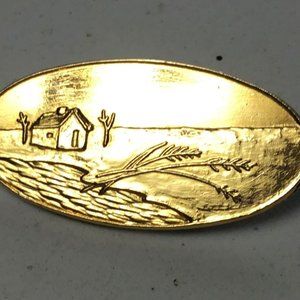Mom/Grandma Vintage, reproduction, Laura Ingalls Wilder pin, from mid. 90s.